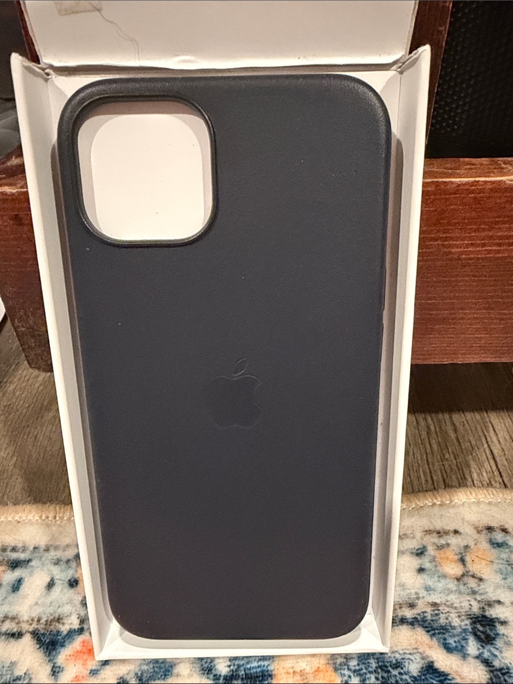 Apple iPhone 13 Pro Leather Case - Midnight (MagSafe)